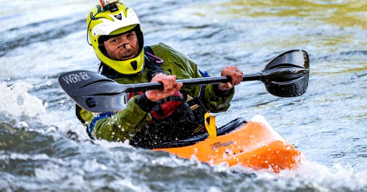 9 Whitewater Kayaking Helmets