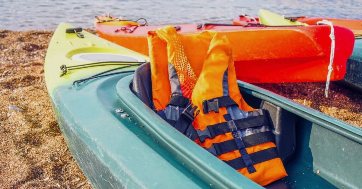 Tips for organizing kayak accessories