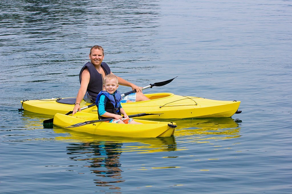 Teaching kids the basics of kayaking: Paddling techniques and safety rules