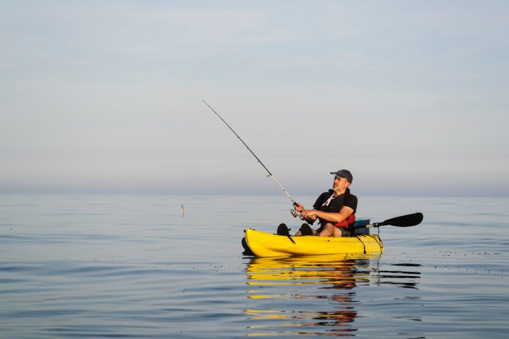 Pros of kayak fishing