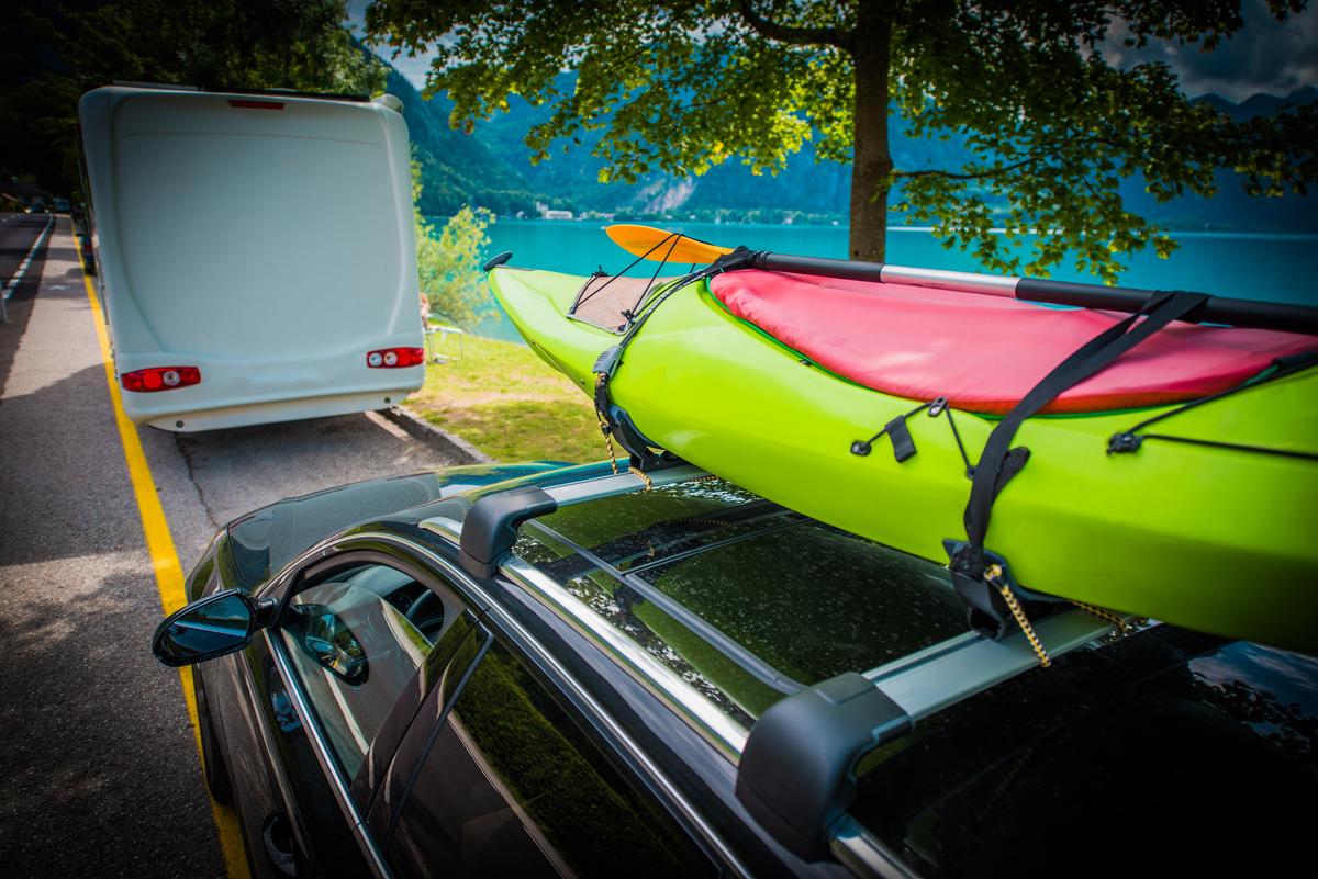 Choosing the right kayak roof rack for your car
