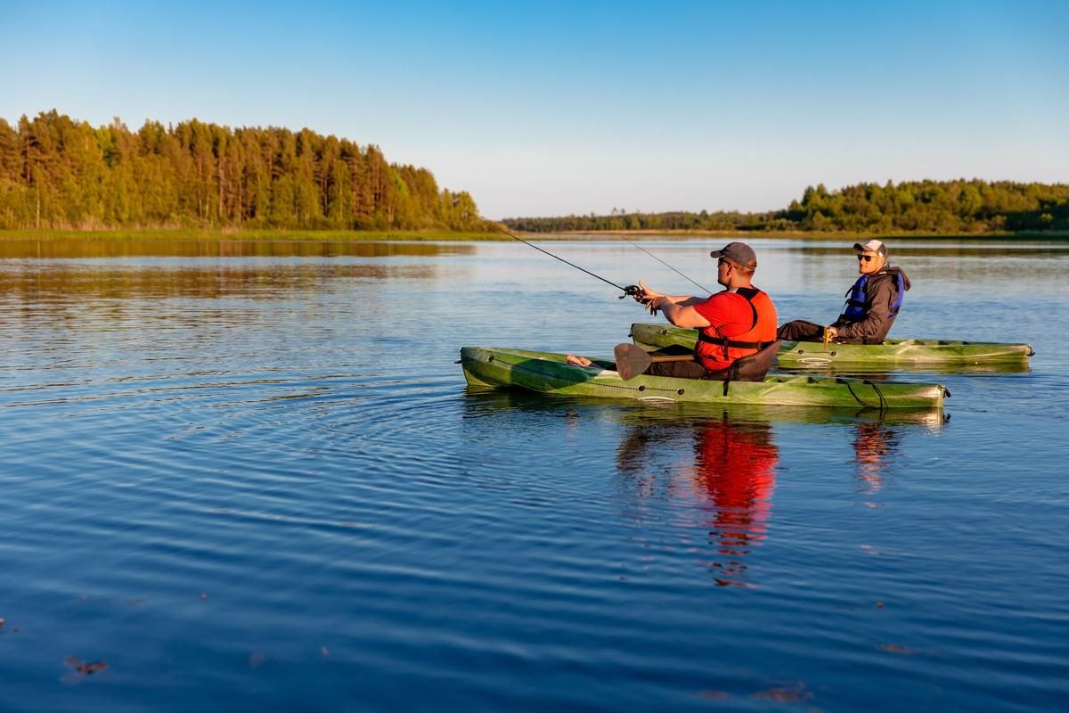 Benefits of Combining Kayaking and Fishing