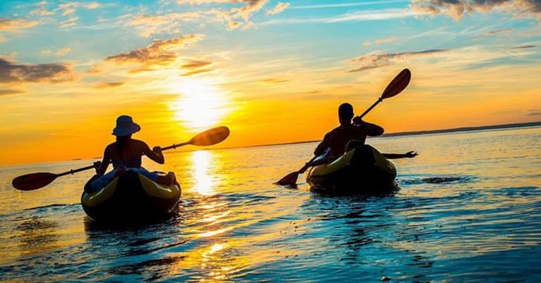 Essential Tips For Kayaking Sunset Beach (2023)